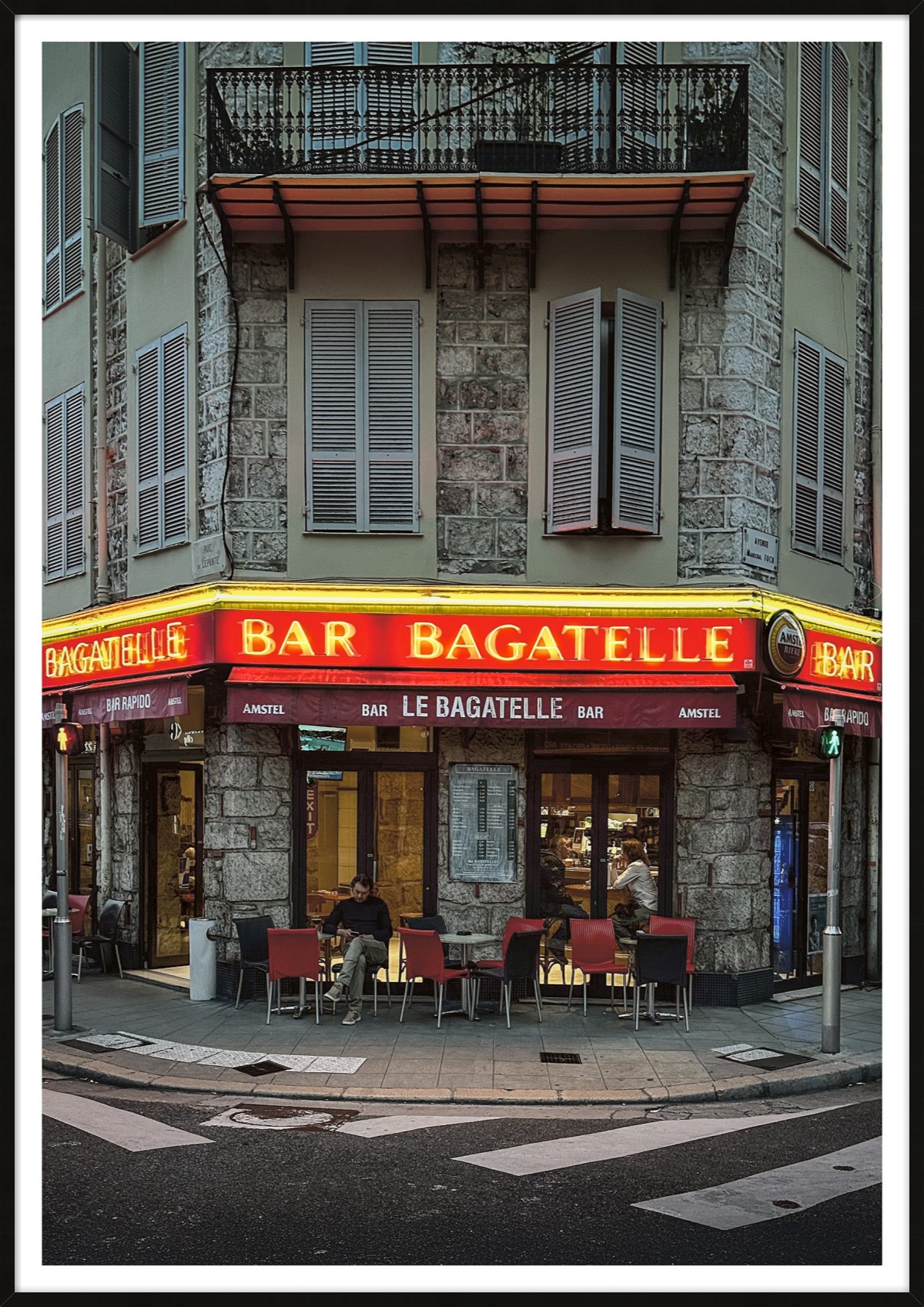 Bar Bagatelle